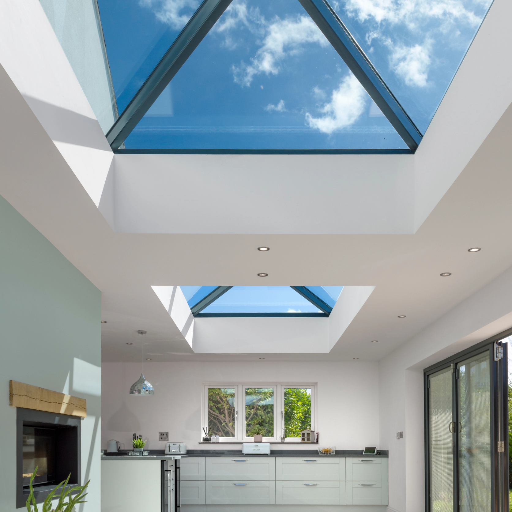 Korniche Roof Lantern In White (Ral 9910G) - (850mm x 850mm) Large
                        Image