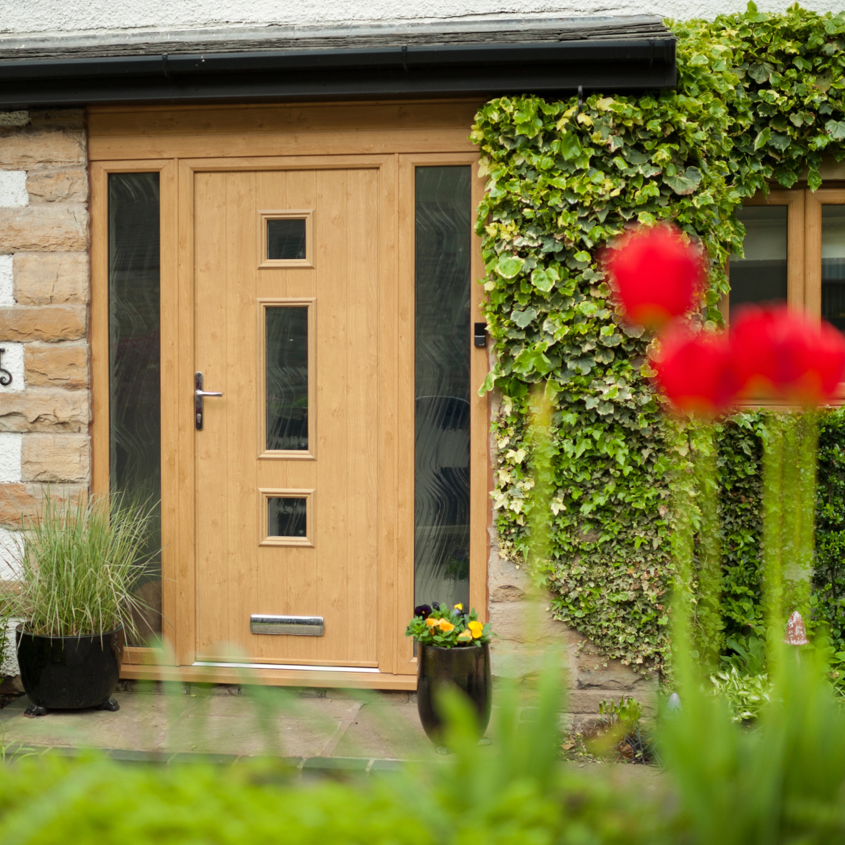 Solidor Sorrento Composite Contemporary Door In Ruby Red Large
                        Image