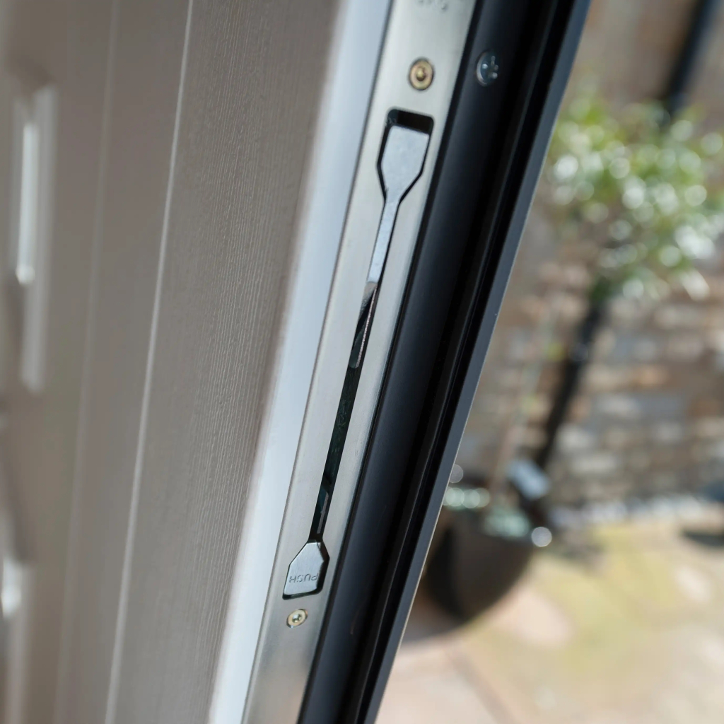 Solidor Conway 1 GB Composite Traditional Door In Truffle Brown Image