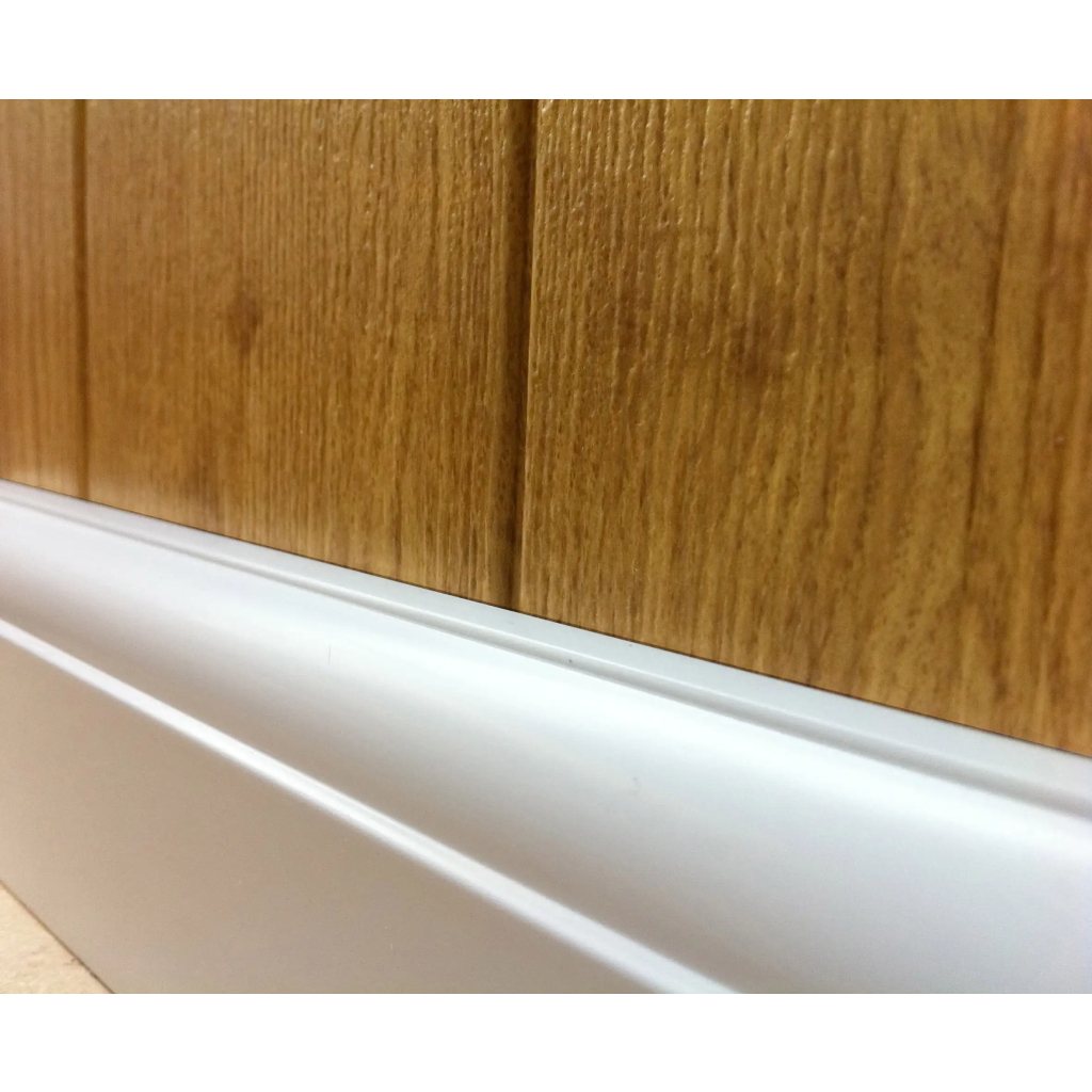Solidor Tenby Solid Composite Traditional Door In Oak Image