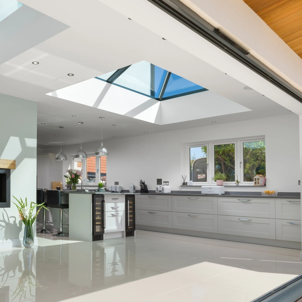 Korniche Roof Lantern In White (Ral 9010G) - (1000mm x 1000mm) Image