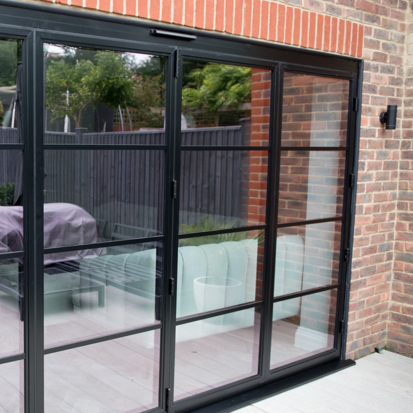 Smart Heritage Aluminium Bi-Fold Door Image