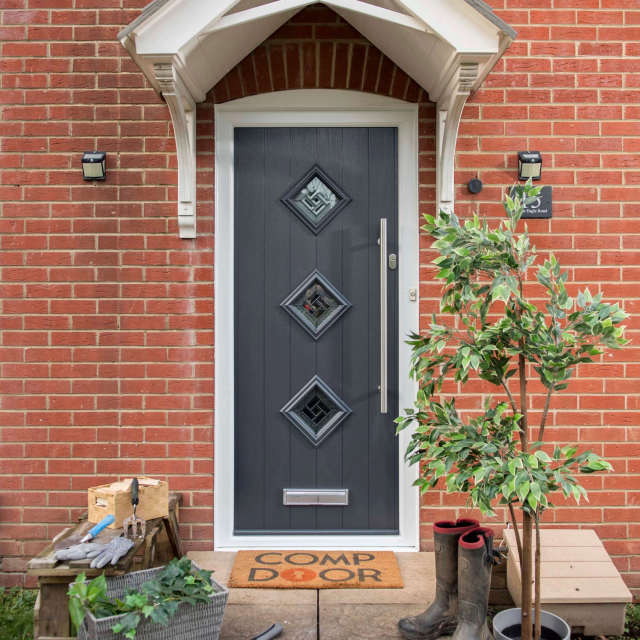 Comp Door Bedford Composite Door In White Thumbnail